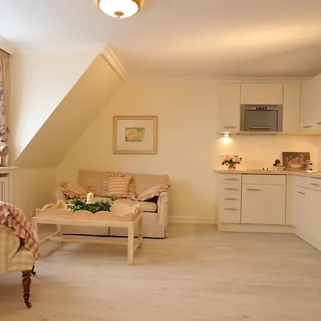 Haus Elvi Fuchs An Den Alten Salzwiesen Westerland